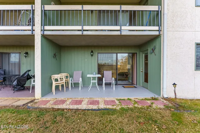 $349,900 | 526 Briarcliff Way, Unit 106, Pigeon Forge, TN 37863