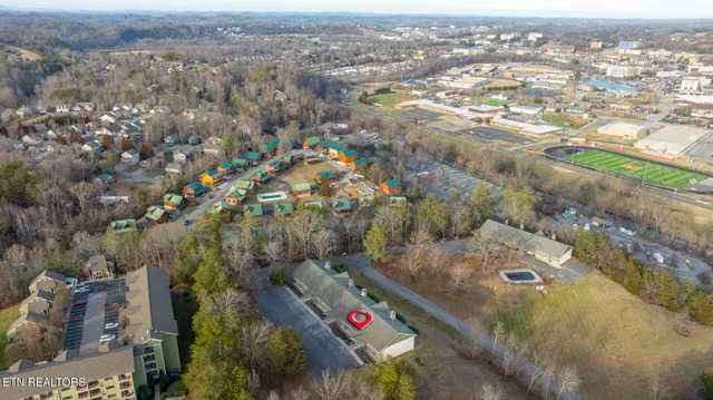 $349,900 | 526 Briarcliff Way, Unit 106, Pigeon Forge, TN 37863