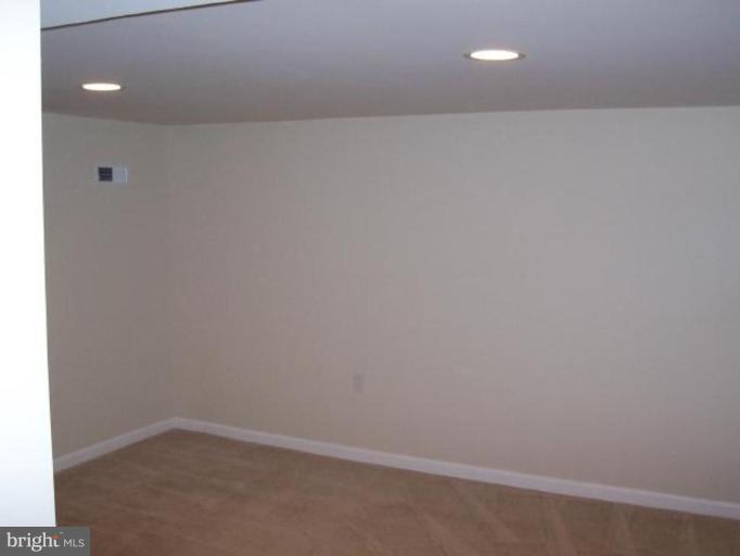 4509 Pen Lucy Road Baltimore, MD 21229 - Photo 8 of 16 Recreation Room