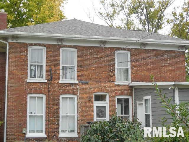 2318 Garfield Street Clinton, IA 52732 - Photo 2 of 24