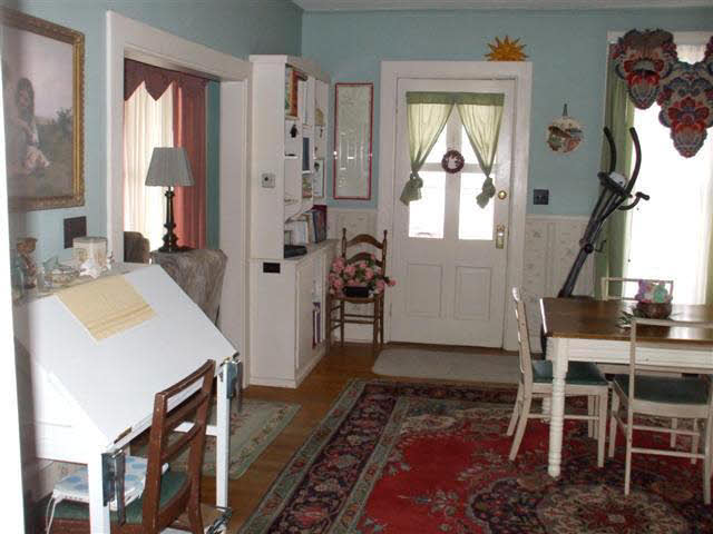 2318 Garfield Street Clinton, IA 52732 - Photo 4 of 24