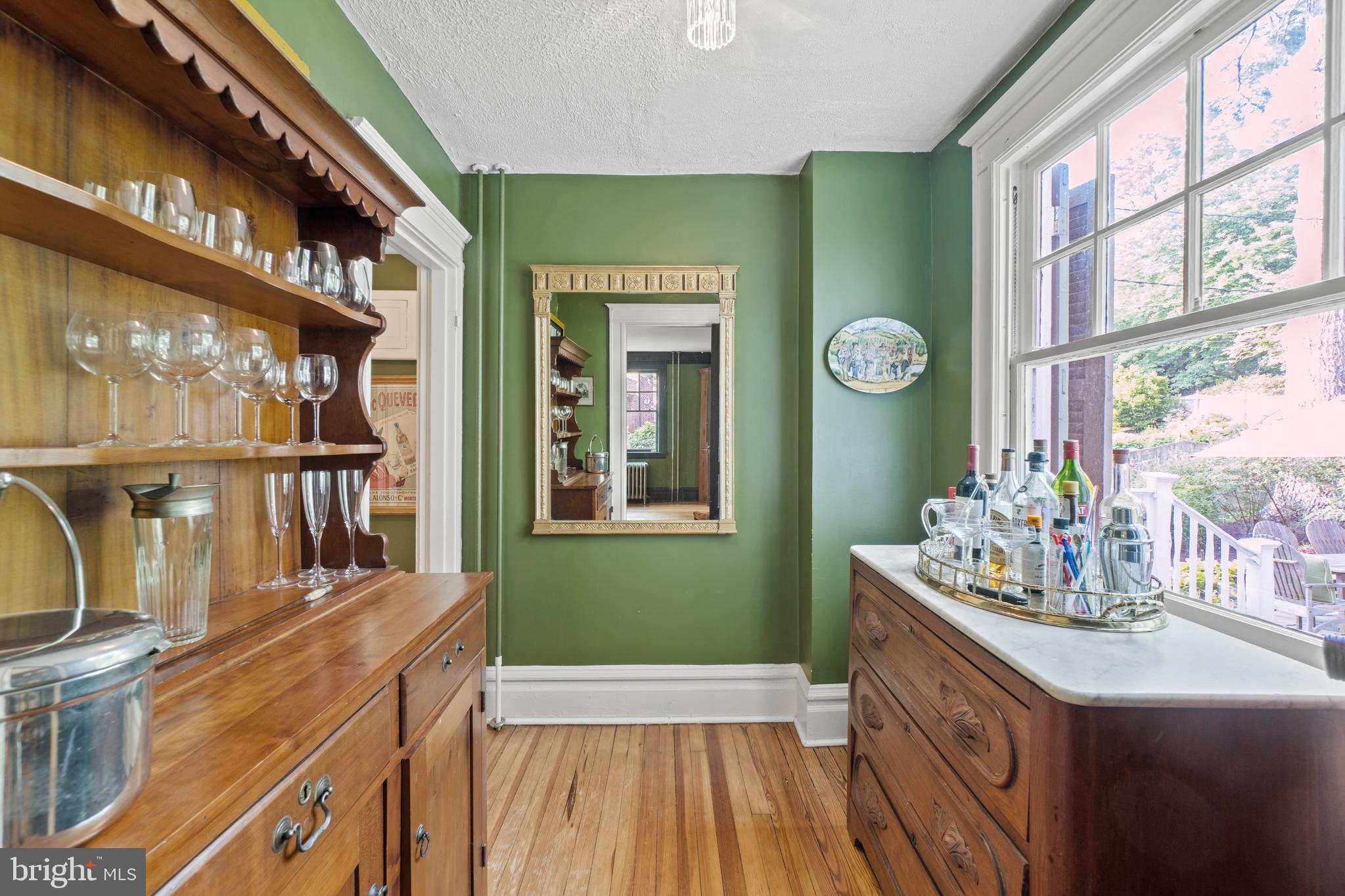 5015 Falls Rd Terrace Baltimore, MD 21210 - Photo 26 of 71 Butler's pantry off of the kitchen