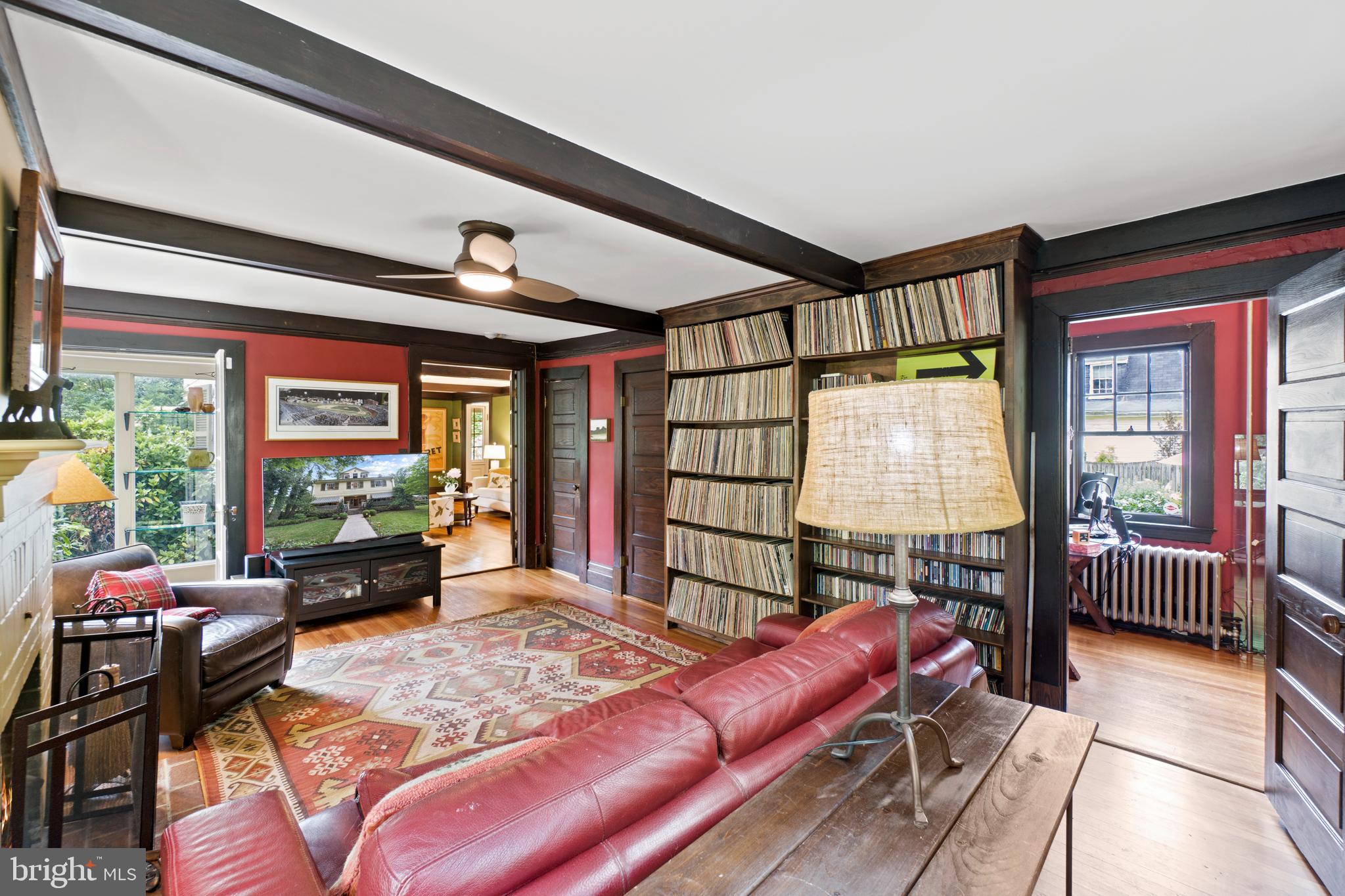 5015 Falls Rd Terrace Baltimore, MD 21210 - Photo 27 of 71 Family room follows living room