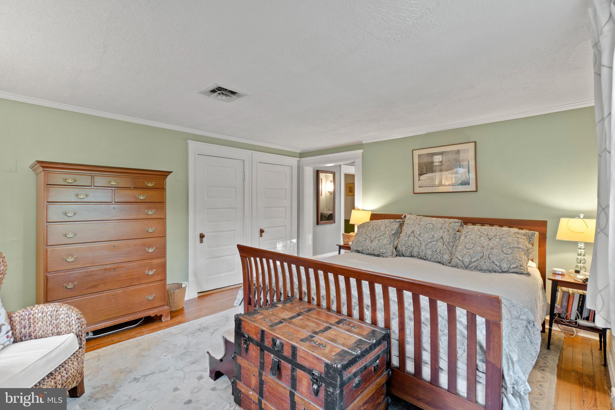 5015 Falls Rd Terrace Baltimore, MD 21210 - Photo 37 of 71 2nd bedroom