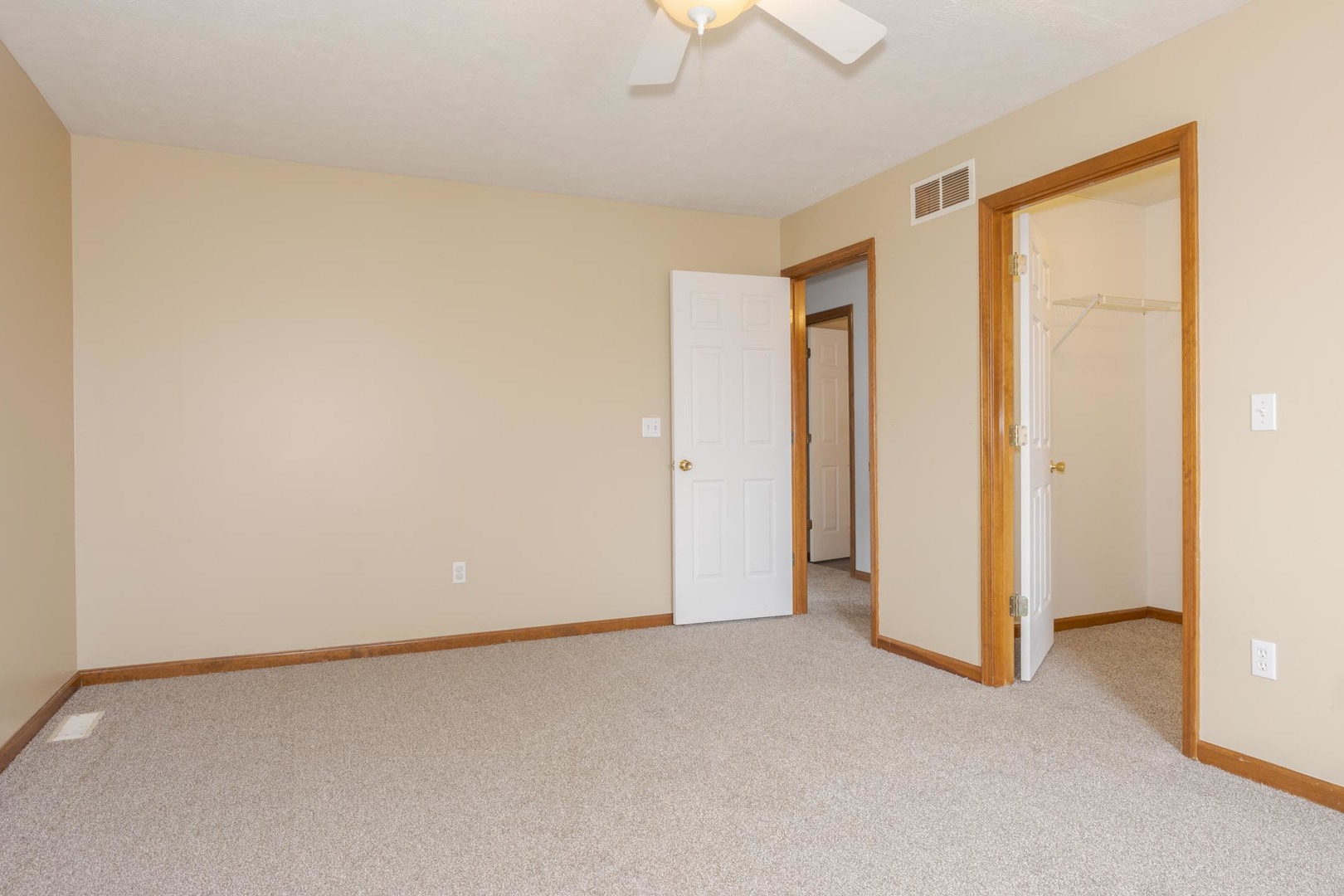 1204 Henry Street Normal, IL 61761 - Photo 30 of 48