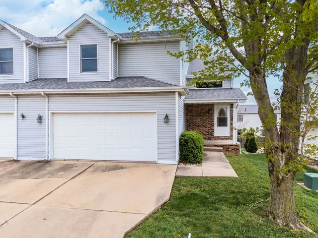 $264,900 | 1204 Henry Street, Normal, IL 61761