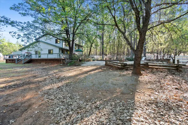 $675,000 | 26997 Lookout Mountain Road, Oak Run, CA 96069