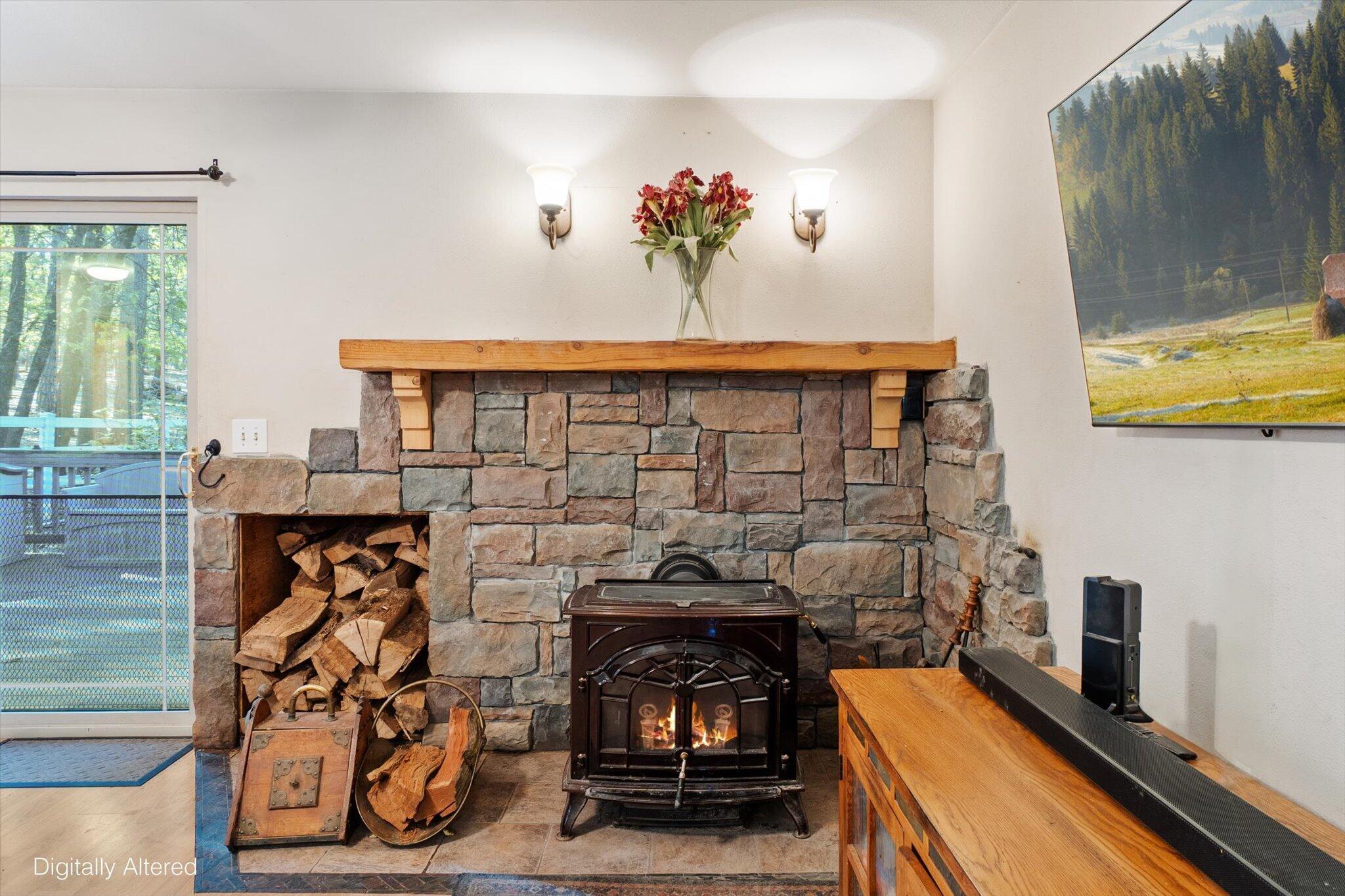 26997 Lookout Mountain Road Oak Run, CA 96069 - Photo 7 of 92 07-BiggerFlow Real Estate Media-7