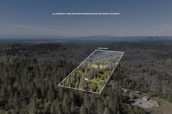 $675,000 | 26997 Lookout Mountain Road, Oak Run, CA 96069