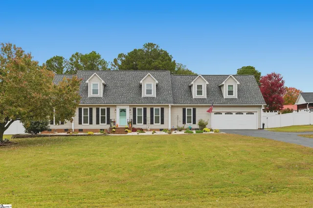 $457,000 | 6 Carolina Oaks Drive, Chesnee, SC 29323