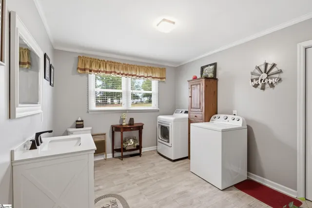 $457,000 | 6 Carolina Oaks Drive, Chesnee, SC 29323