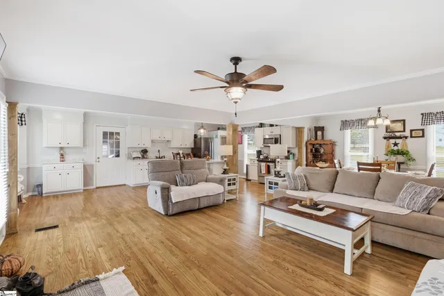 $457,000 | 6 Carolina Oaks Drive, Chesnee, SC 29323