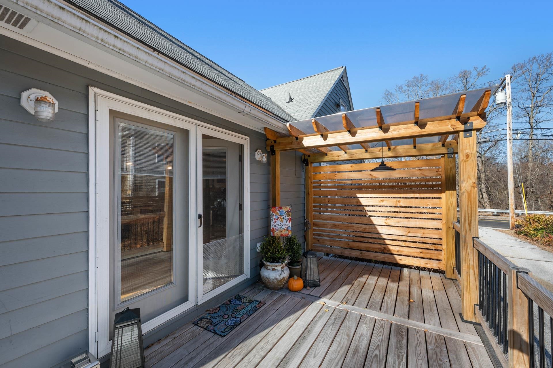 166 Varney Street Manchester, NH 03102 - Photo 23 of 25 Gallery Image 23