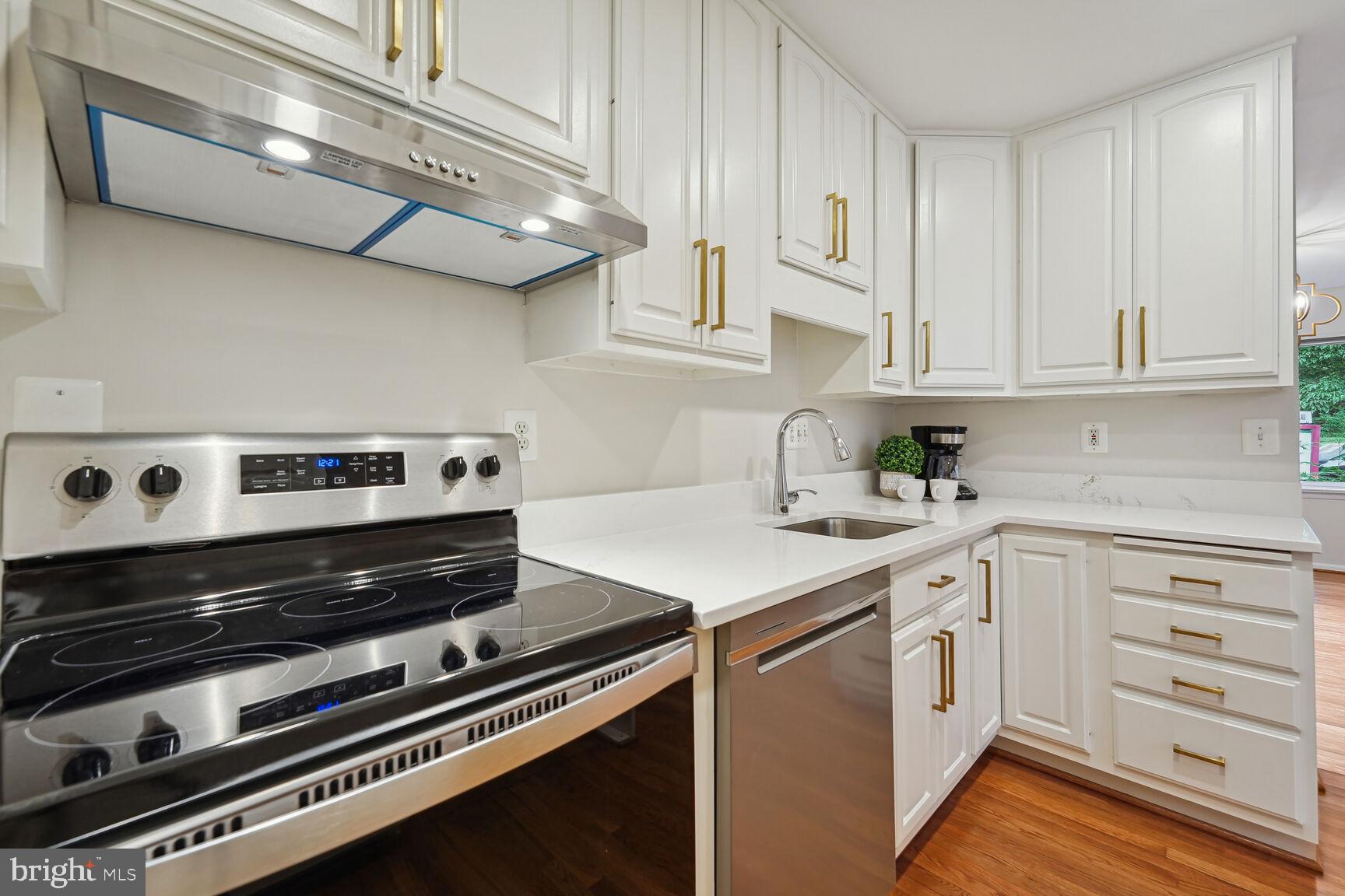2149 Colts Neck Court Reston, VA 20191 - Photo 9 of 27 Gallery Image 9