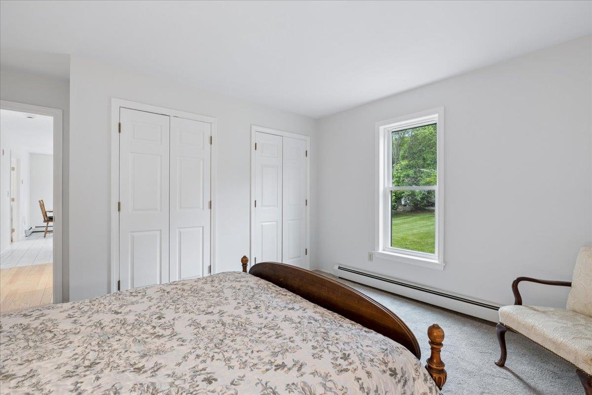 240 Sandown Road Chester, NH 03036 - Photo 21 of 41