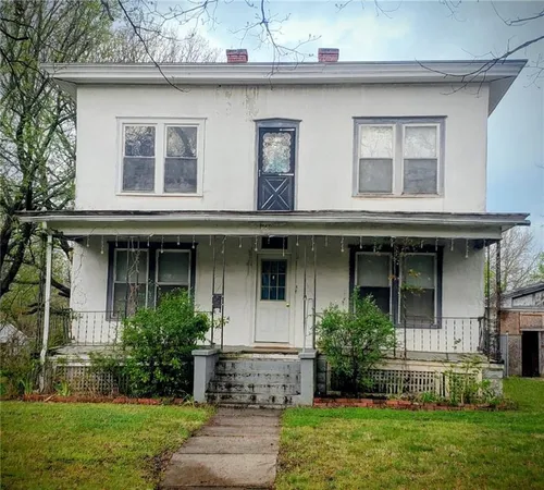 $42,500 | 719 South 6th Street, Independence, KS 67301