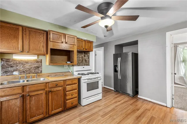 $249,900 | 75 Juniata Place, Buffalo, NY 14210