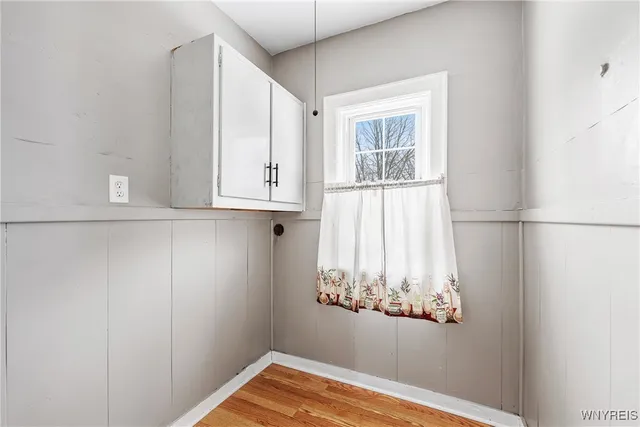 $249,900 | 75 Juniata Place, Buffalo, NY 14210