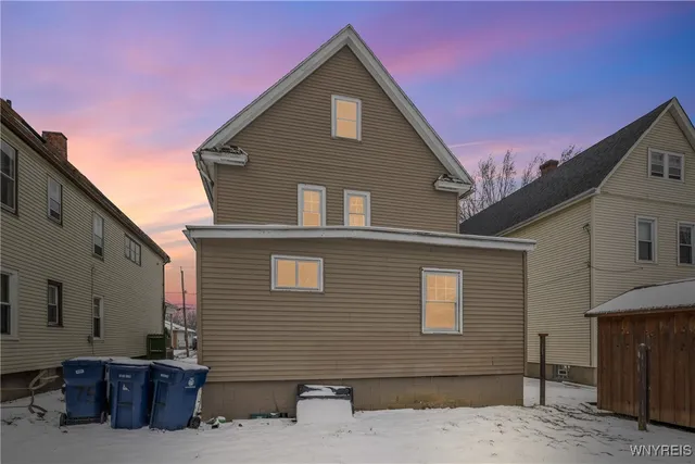 $249,900 | 75 Juniata Place, Buffalo, NY 14210