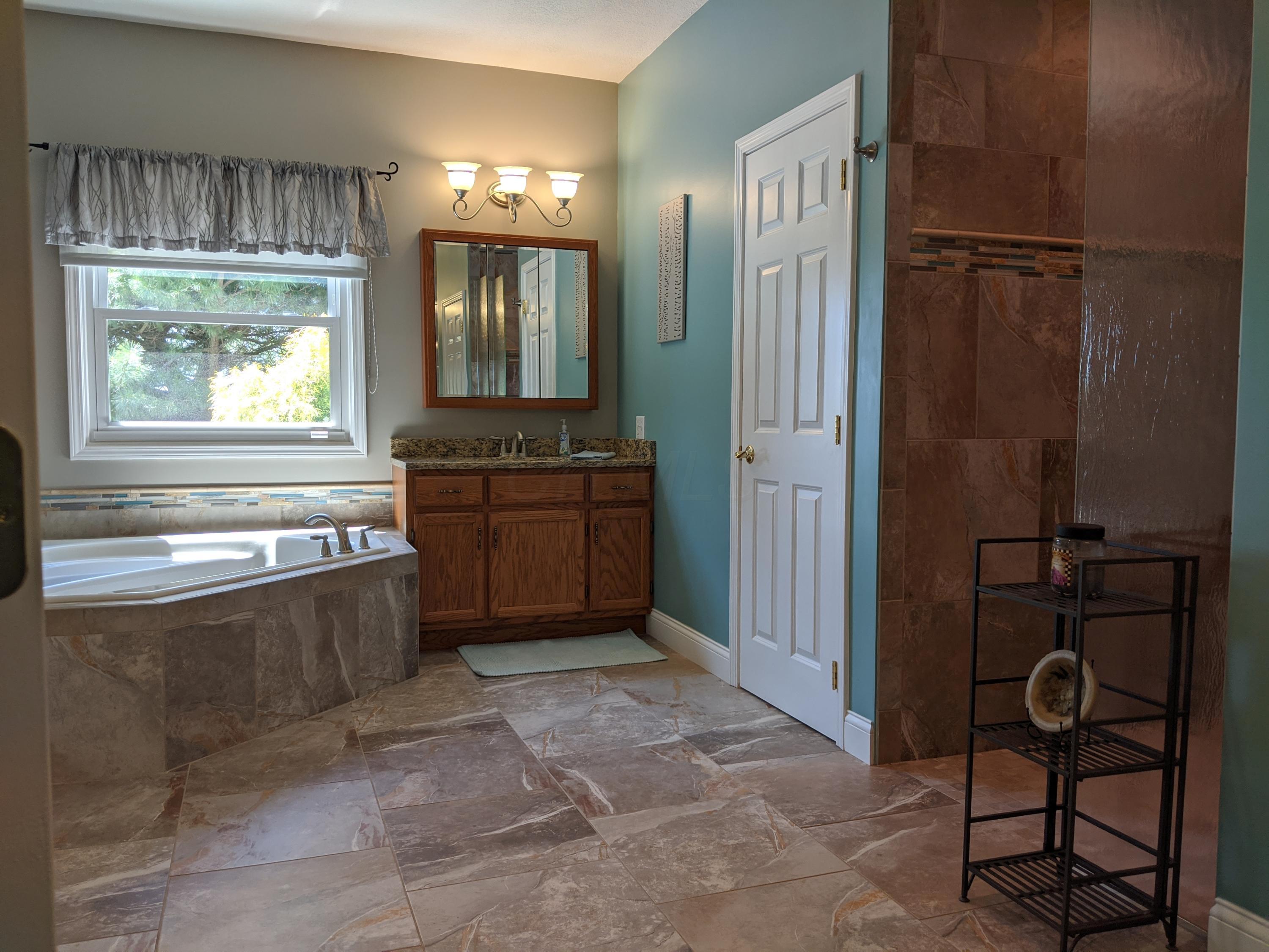 6242 Licking Trail Road Southeast Newark, OH 43056 - Photo 24 of 59