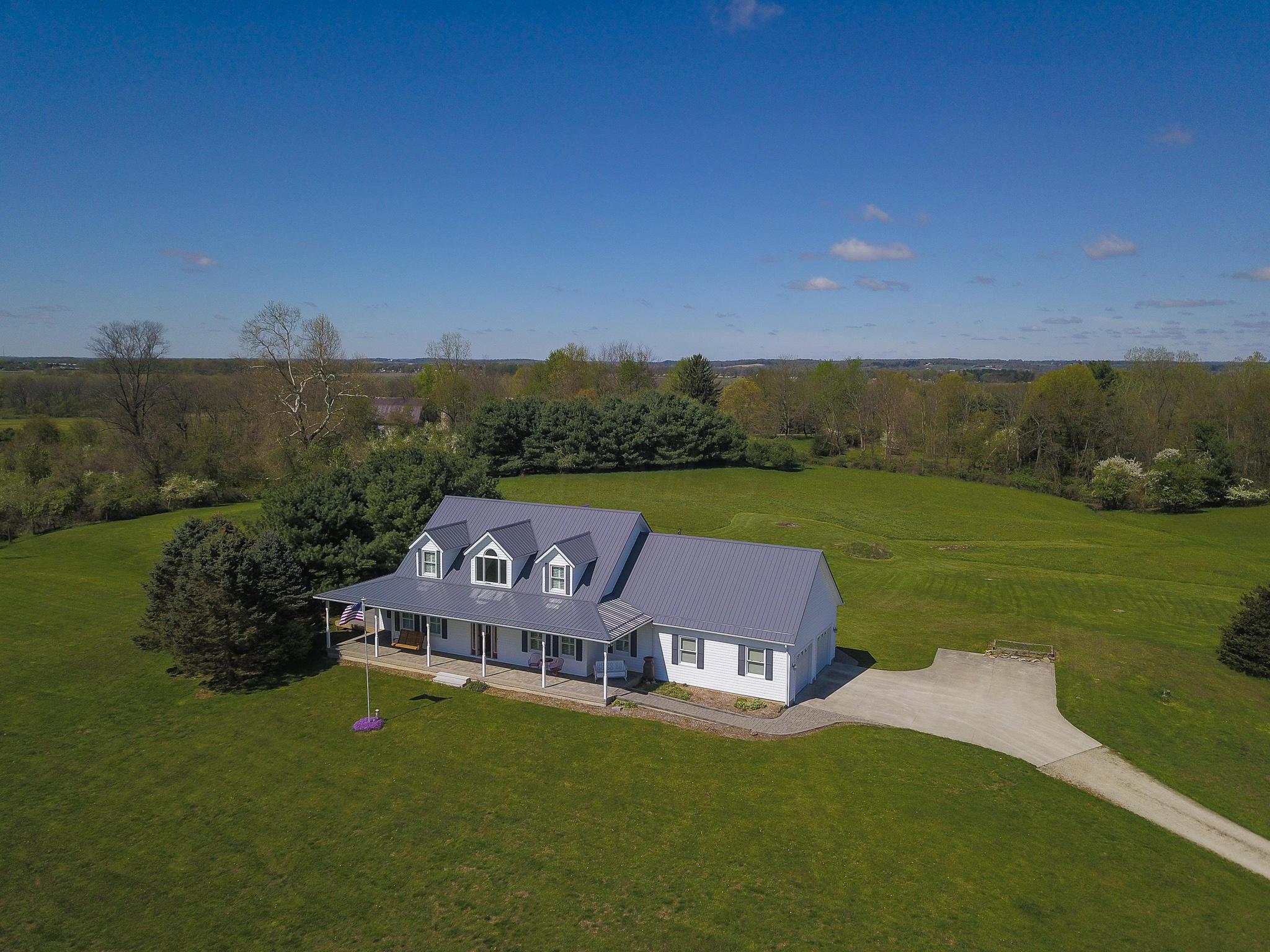 6242 Licking Trail Road Southeast Newark, OH 43056 - Photo 3 of 59