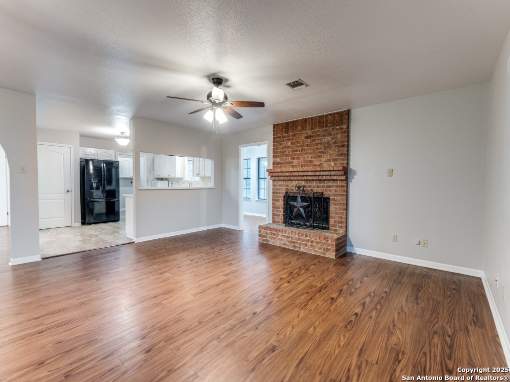 315 Simon Road Pleasanton, TX 78064 - Photo 15 of 36