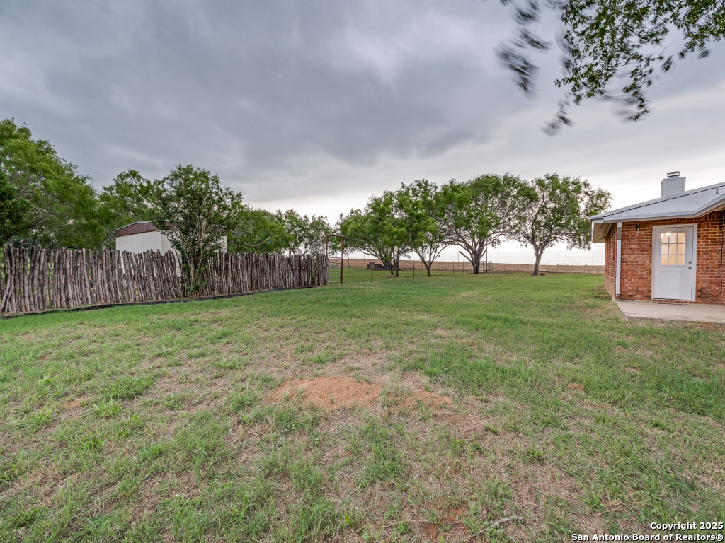 315 Simon Road Pleasanton, TX 78064 - Photo 26 of 36