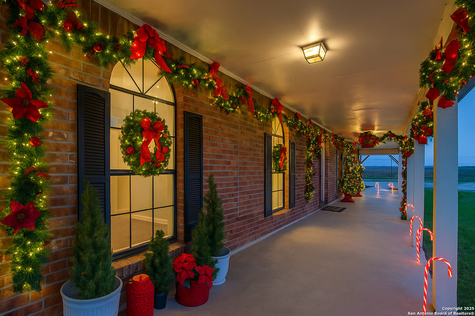 315 Simon Road Pleasanton, TX 78064 - Photo 6 of 36