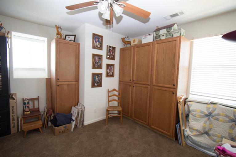 621 Abbott Avenue Reedley, CA 93654 - Photo 16 of 31 Gallery Image 16