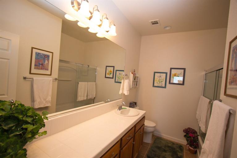 621 Abbott Avenue Reedley, CA 93654 - Photo 17 of 31 Gallery Image 17