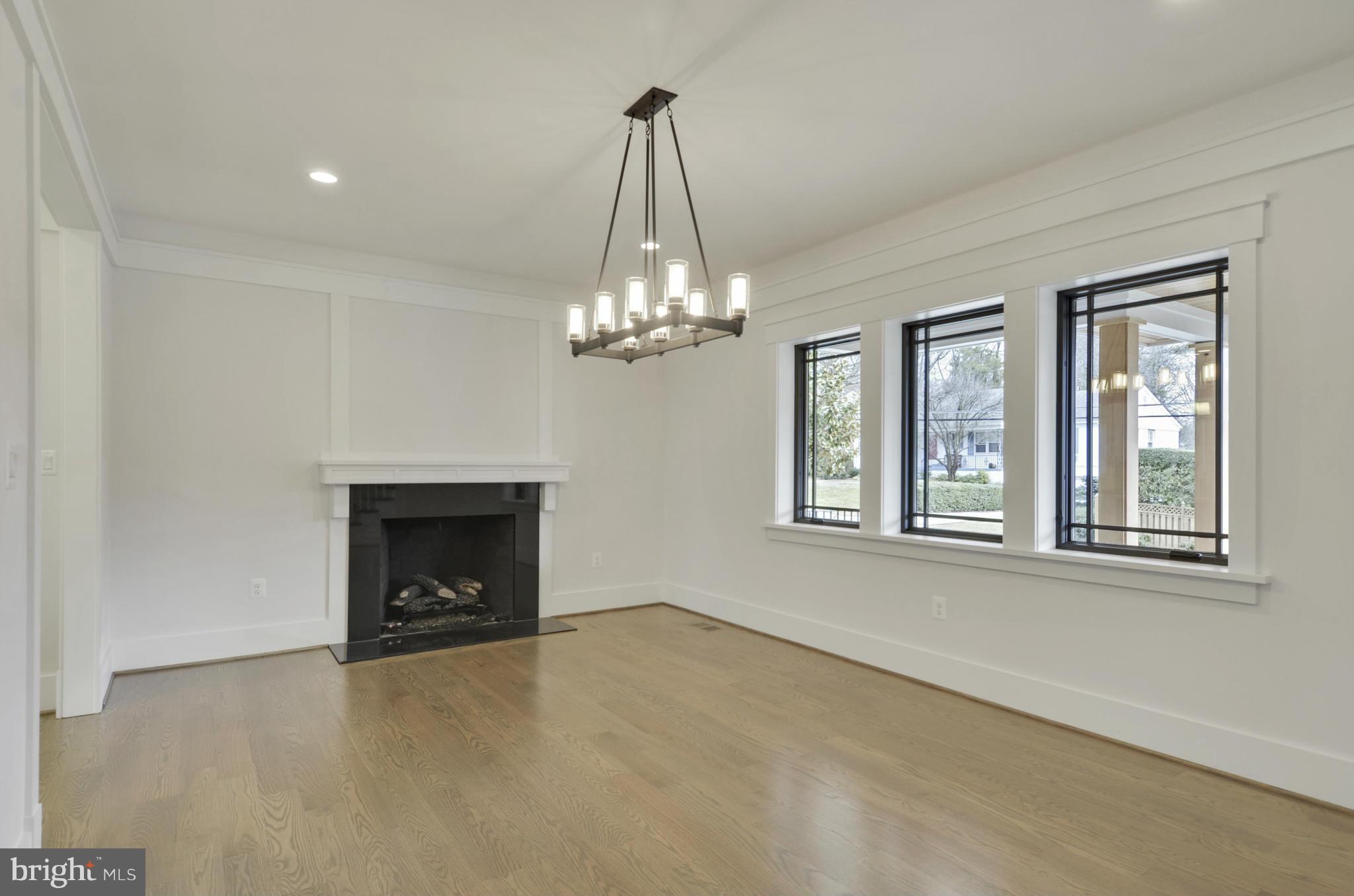 5619 Marengo Road Bethesda, MD 20816 - Photo 11 of 30 Dining Room