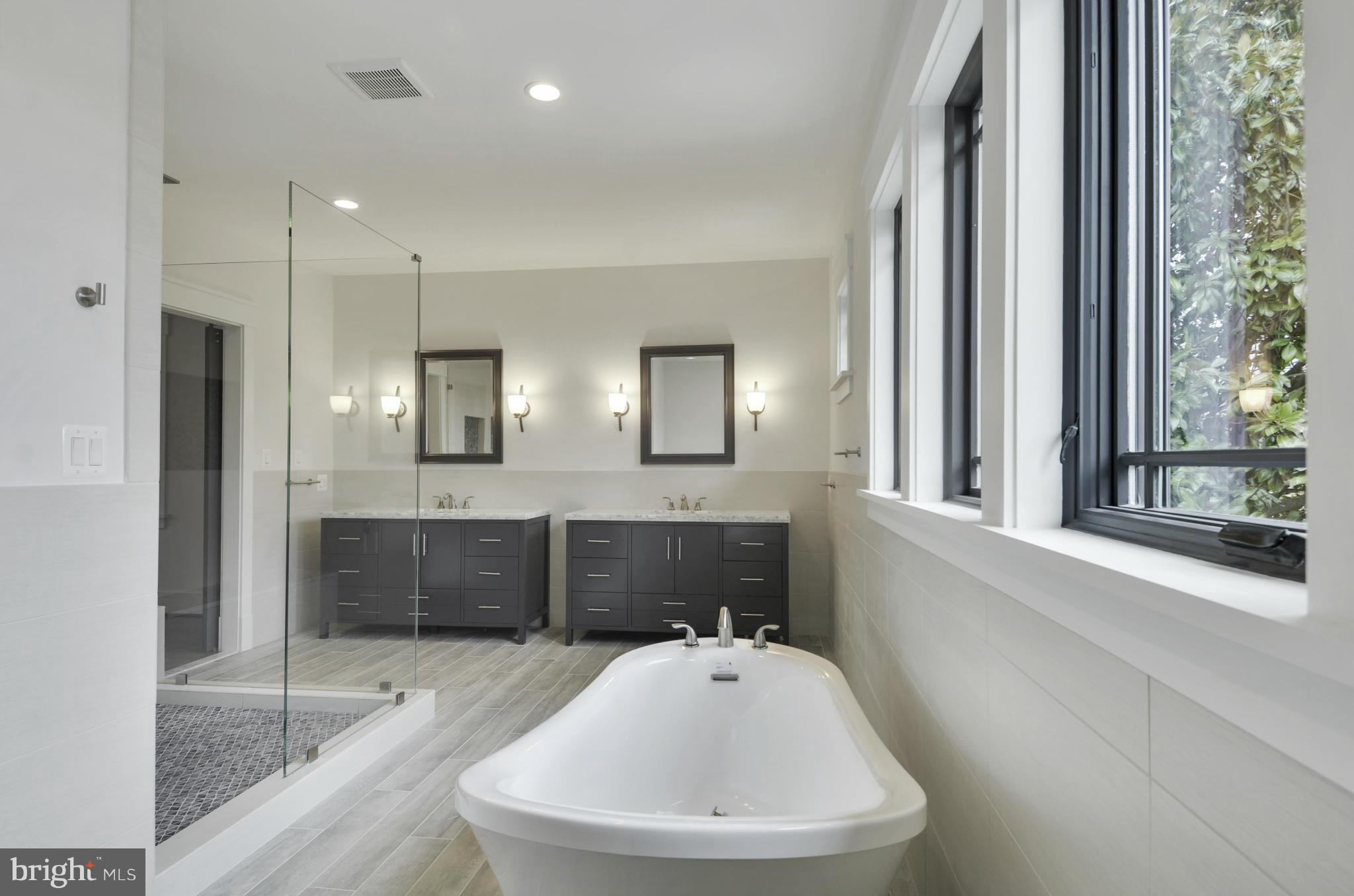 5619 Marengo Road Bethesda, MD 20816 - Photo 22 of 30 Bath (Master)