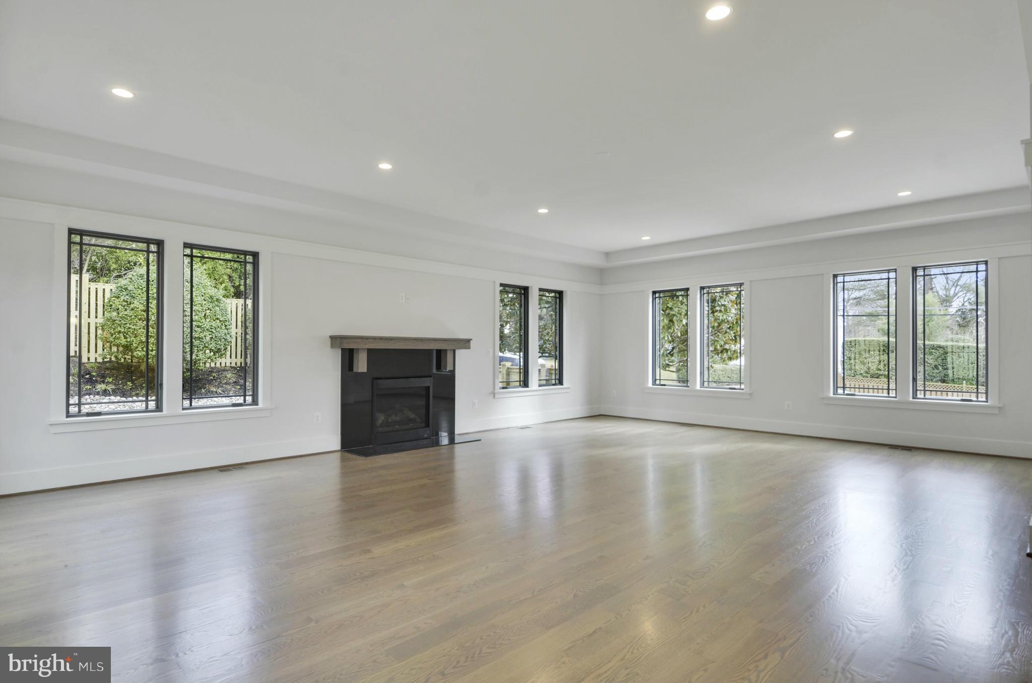 5619 Marengo Road Bethesda, MD 20816 - Photo 9 of 30 Great Room