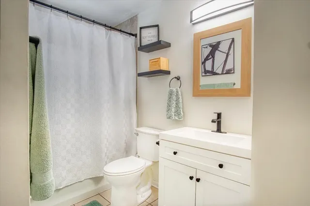 $429,000 | 6030 Belmont Road, Downers Grove, IL 60516