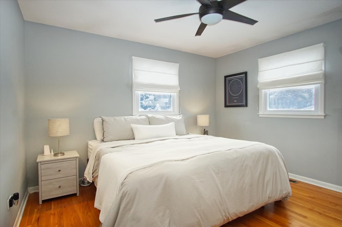 6030 Belmont Road Downers Grove, IL 60516 - Photo 15 of 24