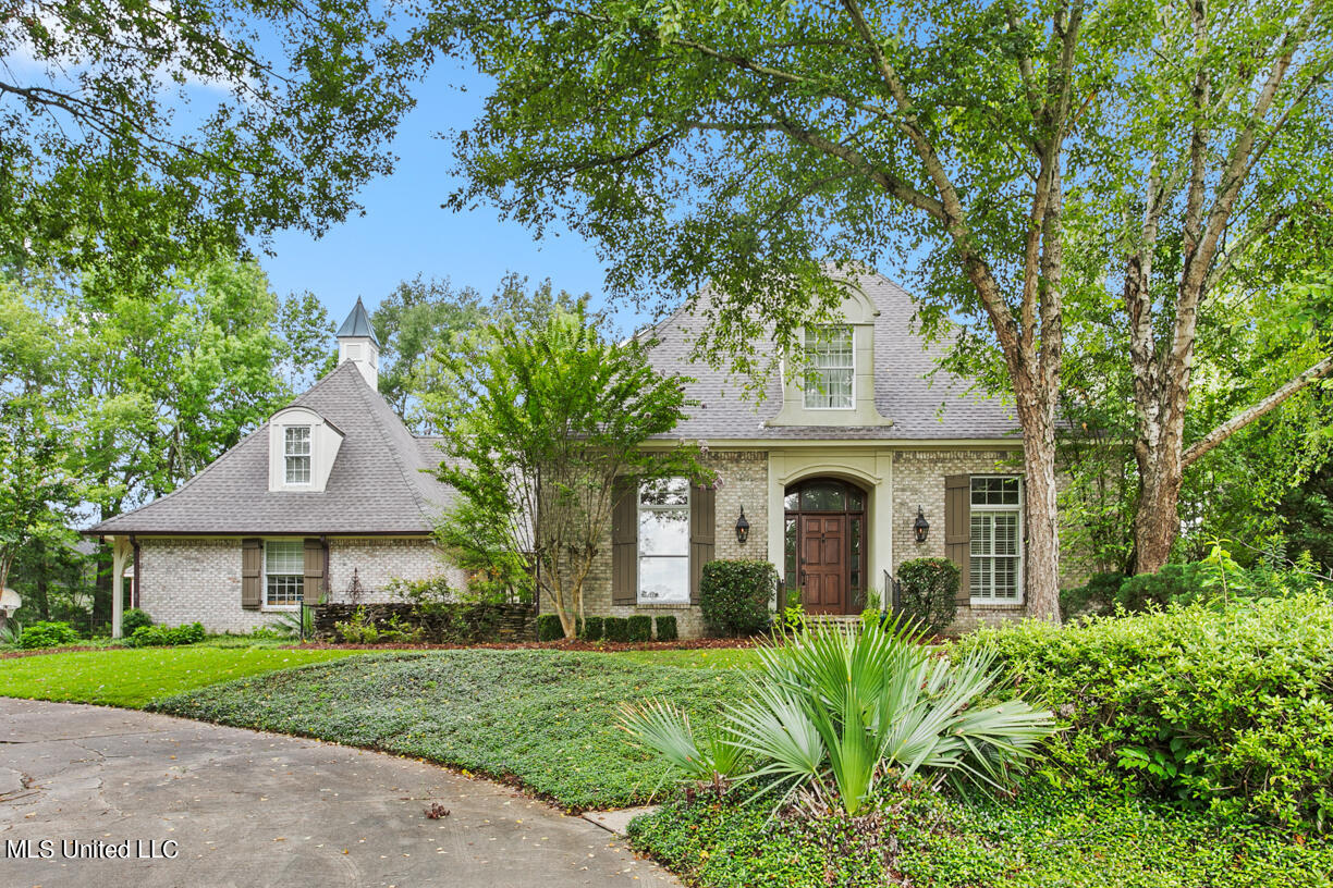 208 Persimmon Hill Ridgeland, MS 39157 - Photo 1 of 47 208 Persimmon final-2