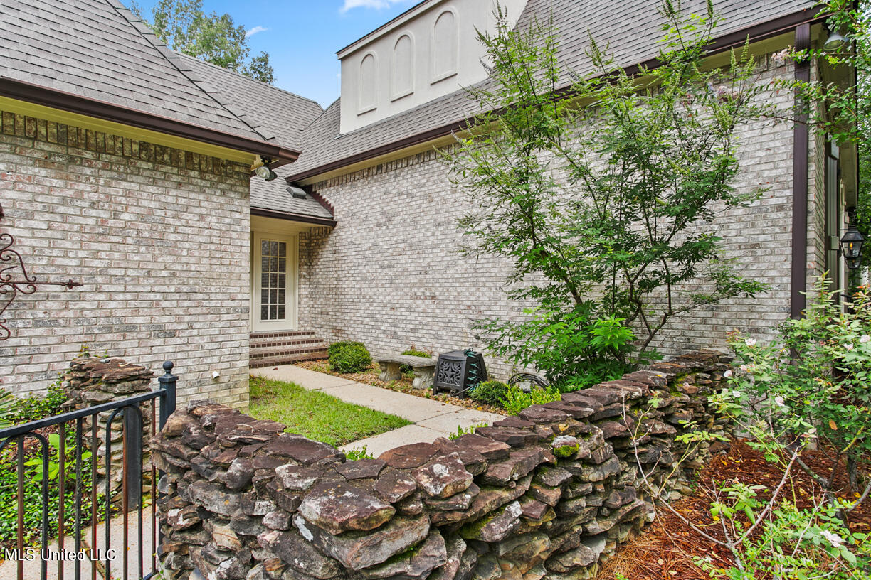 208 Persimmon Hill Ridgeland, MS 39157 - Photo 44 of 47 208 Persimmon final-44