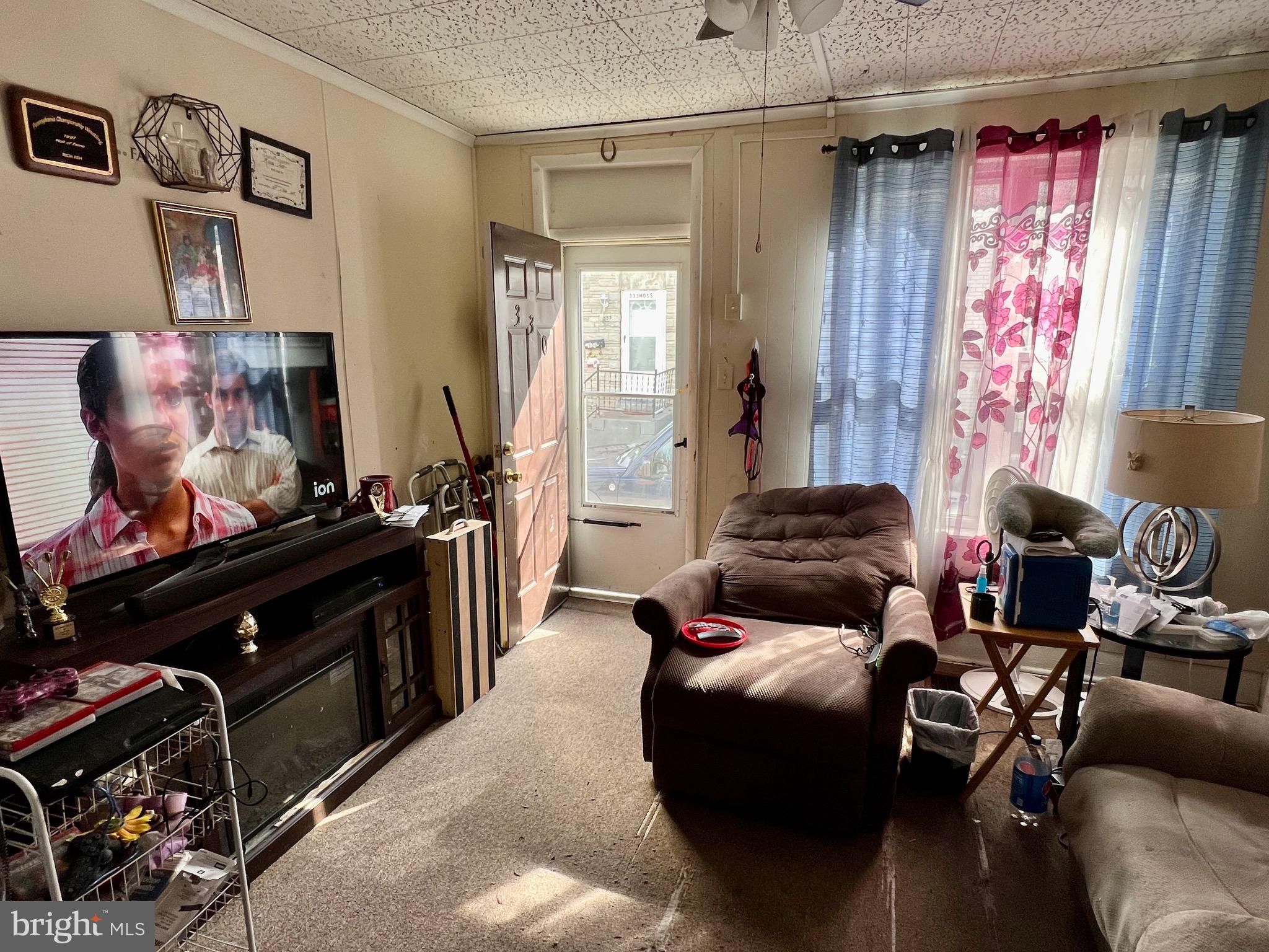 330 Moss Street Reading, PA 19604 - Photo 2 of 13