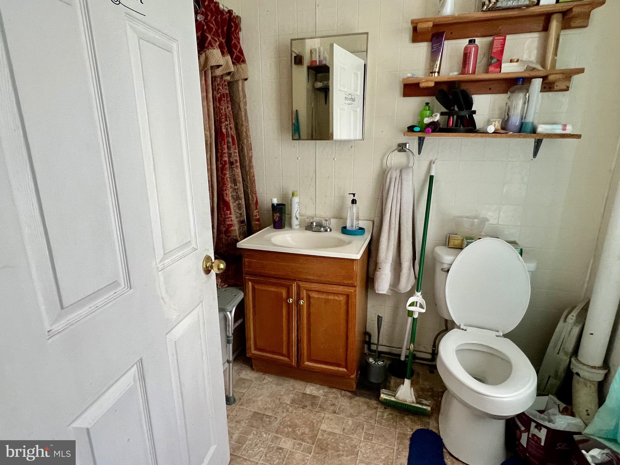 330 Moss Street Reading, PA 19604 - Photo 8 of 13