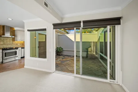 $549,000 | 2017 Pine Knoll Drive, Unit 7, Walnut Creek, CA 94595