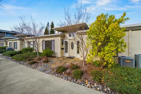 $549,000 | 2017 Pine Knoll Drive, Unit 7, Walnut Creek, CA 94595