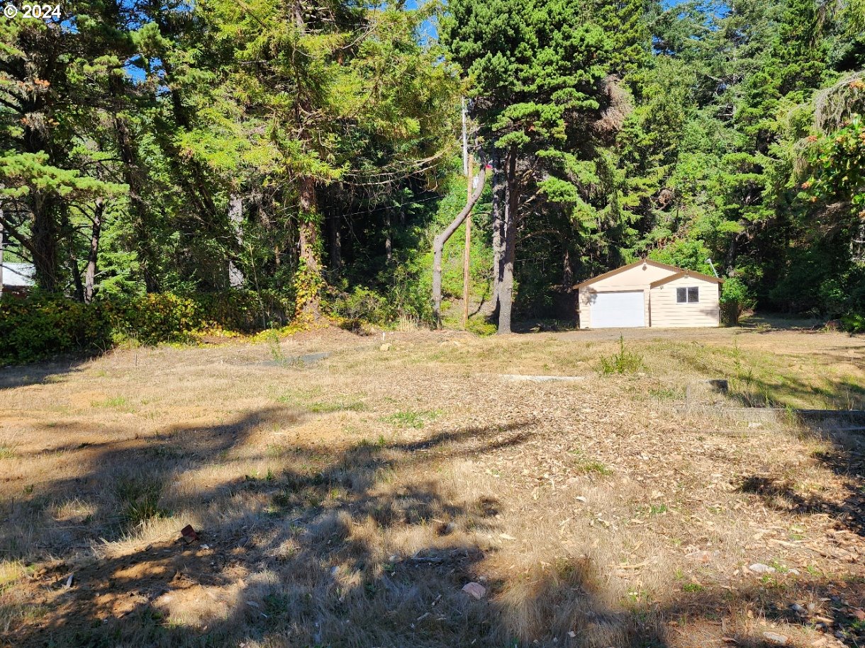 41565 Highway 101 Port Orford, OR 97465 - Photo 13 of 23