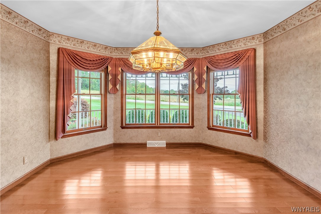 4903 Shawnee Road Cambria, NY 14132 - Photo 6 of 44 Gallery Image 6