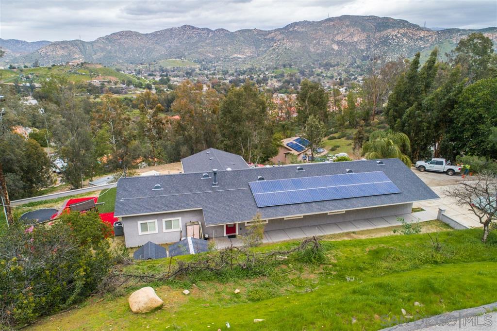 12070 Serena Road Lakeside, CA 92040 - Photo 3 of 24 Gallery Image 3