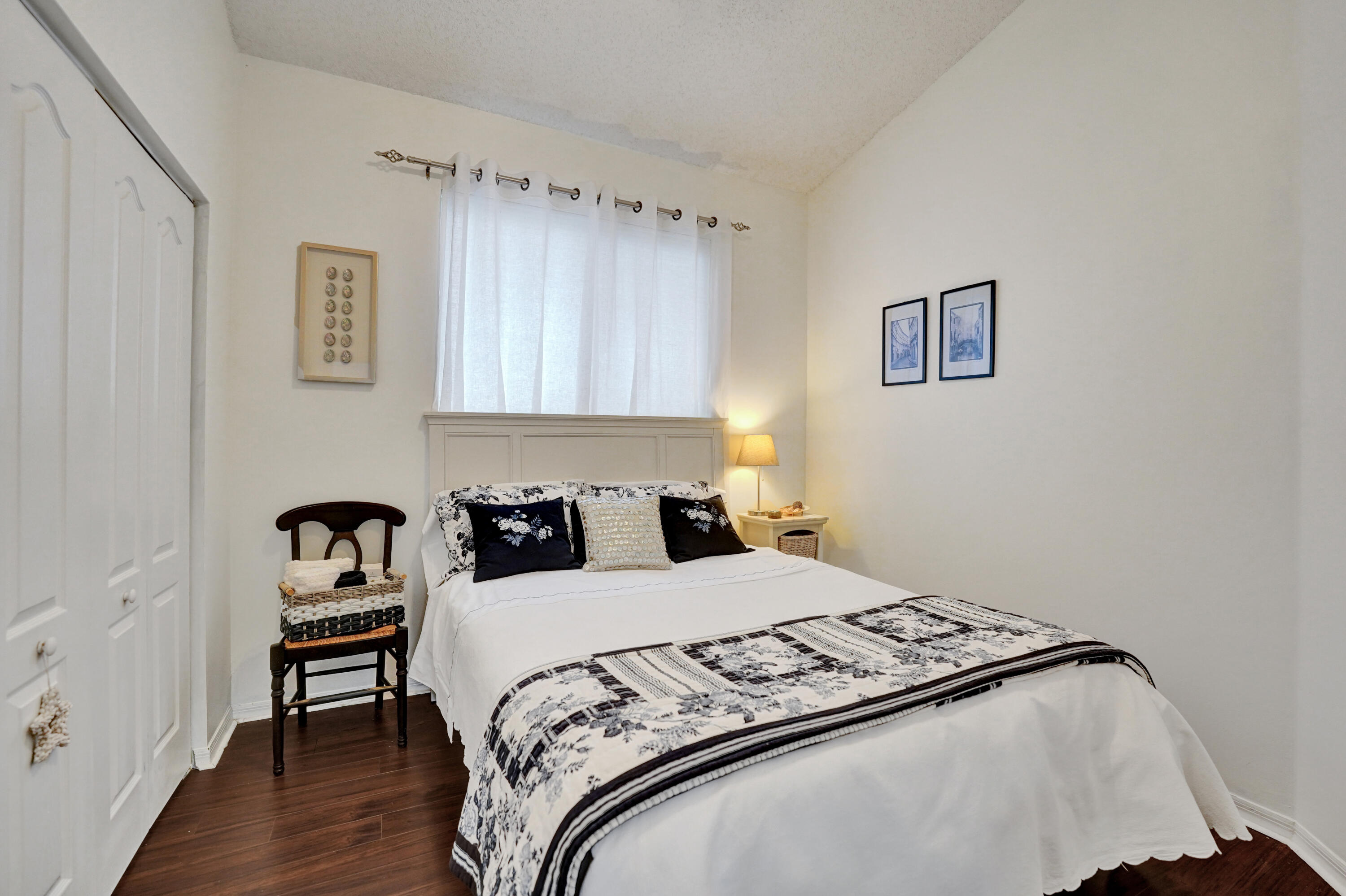 19405 Southwest 67th Street Pembroke Pines, FL 33332 - Photo 11 of 42 Bedroom 3