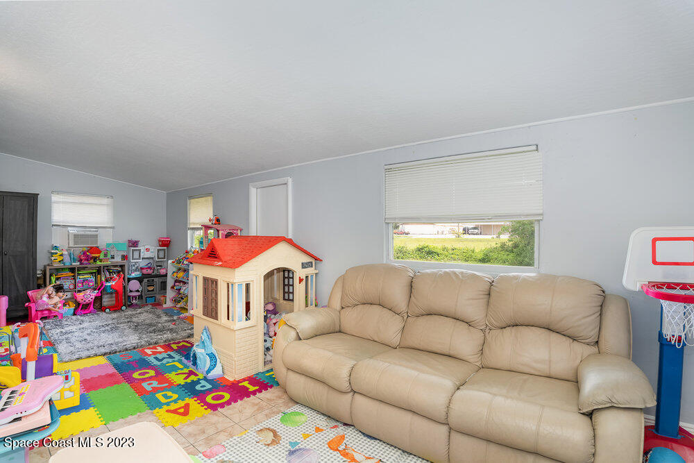 2394 Shenandoah Road Palm Bay, FL 32905 - Photo 22 of 23 015_dsc04187-edit