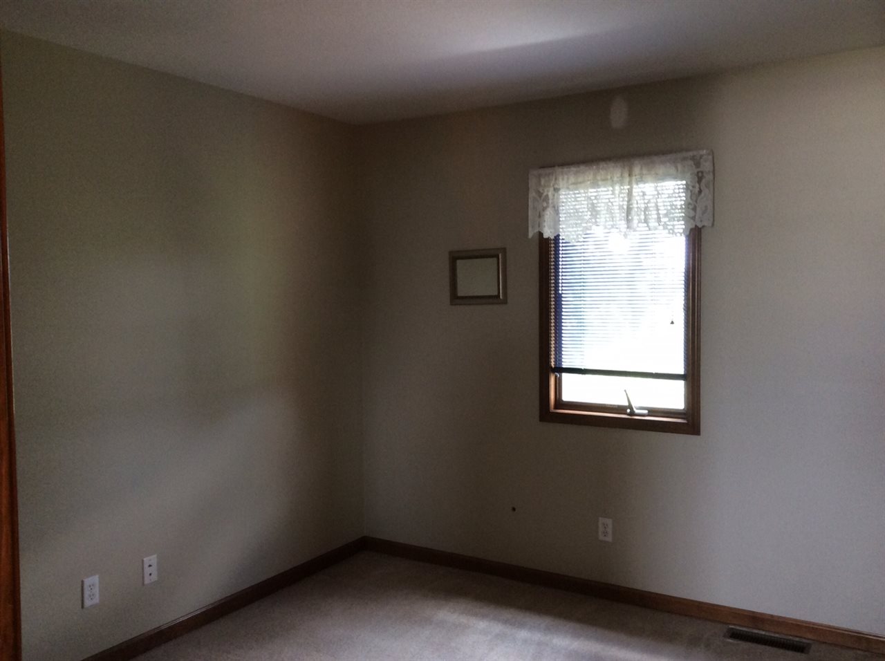320 Ridge Court Ossian, IN 46777 - Photo 19 of 36 Gallery Image 19