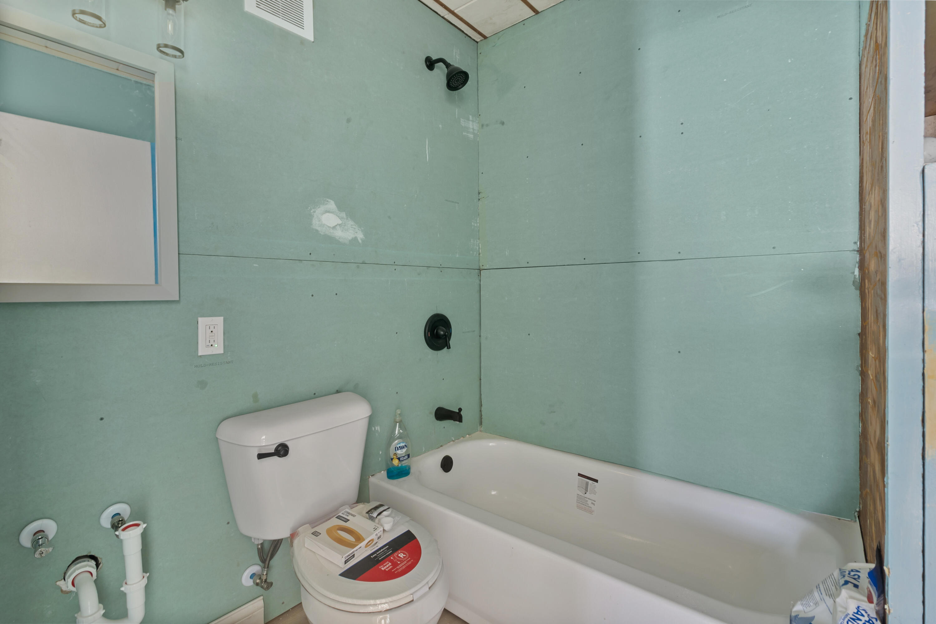 742 Sheridan Springs Road Lake Geneva, WI 53147 - Photo 11 of 24 Bathroom