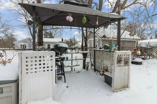 $199,000 | 742 Sheridan Springs Road, Lake Geneva, WI 53147