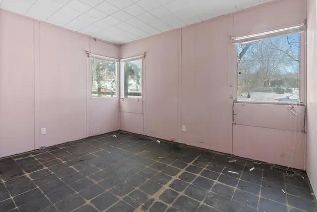 $199,000 | 742 Sheridan Springs Road, Lake Geneva, WI 53147